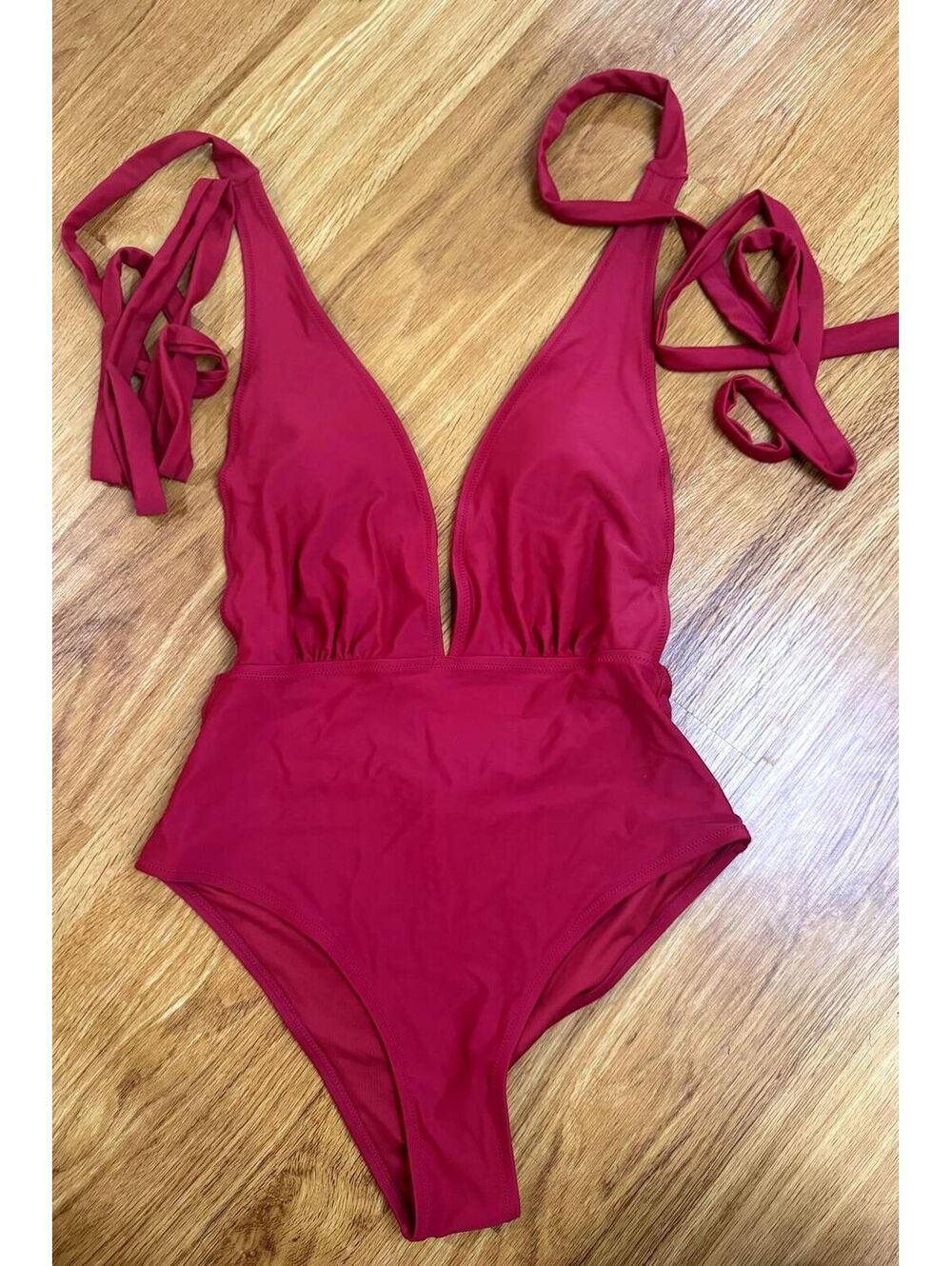 Cupshe- Medium Swimsuit/One Piece